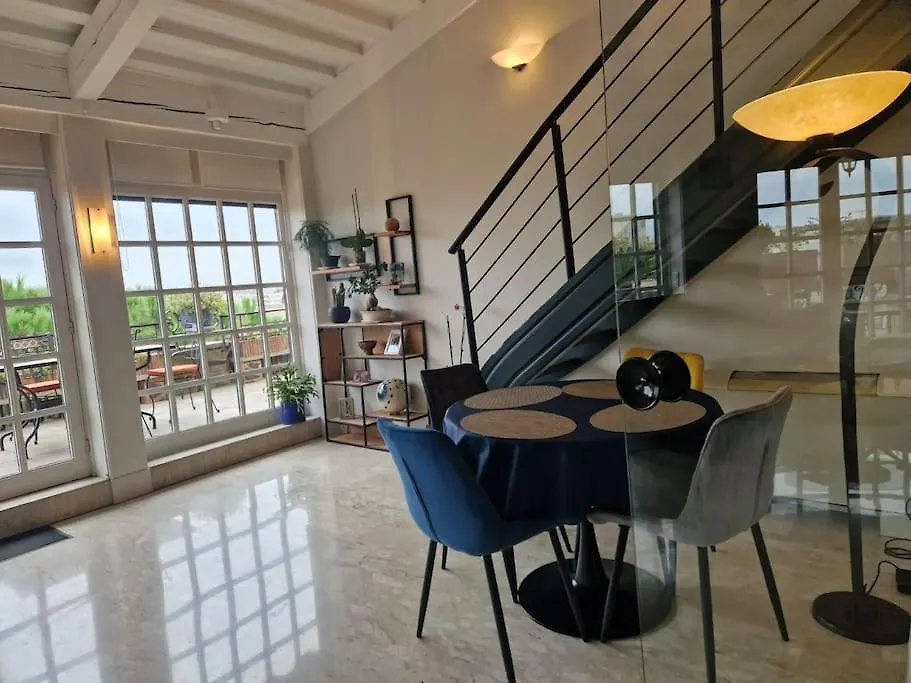 Apartment T3 Terrasse Avignon Intramuros Wifi 4 Personnes