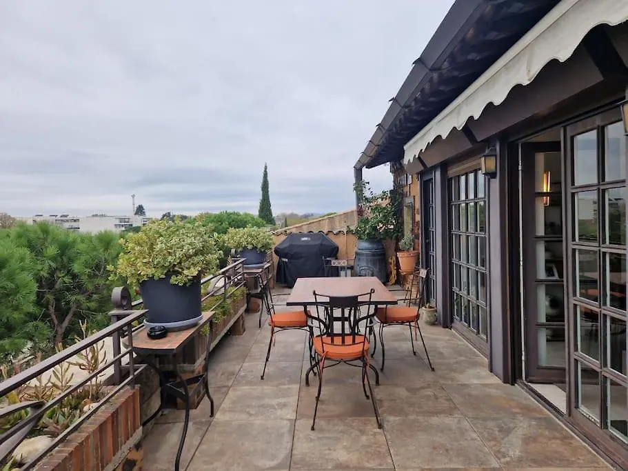T3 Terrasse Avignon Intramuros Wifi 4 Personnes